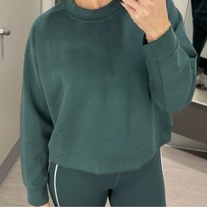 All in Motion airy sleek crewneck